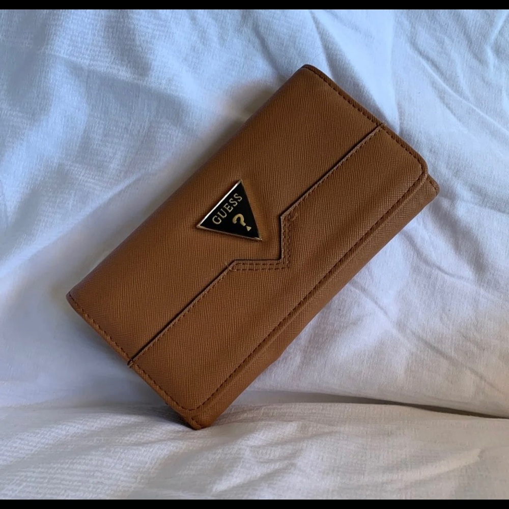 Guess Wallet